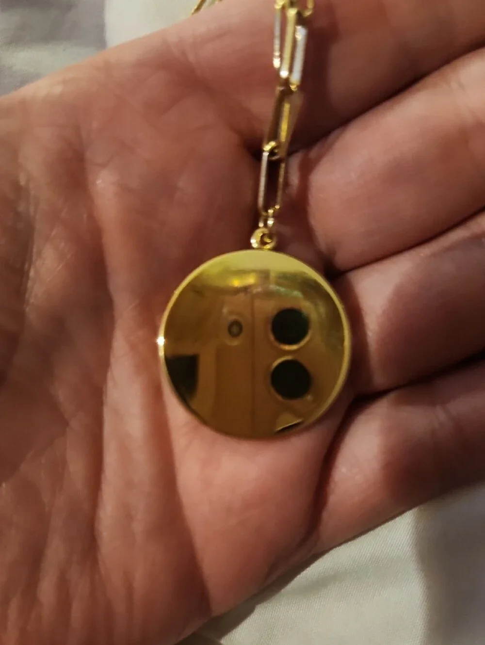 Uncommon James elegant gold